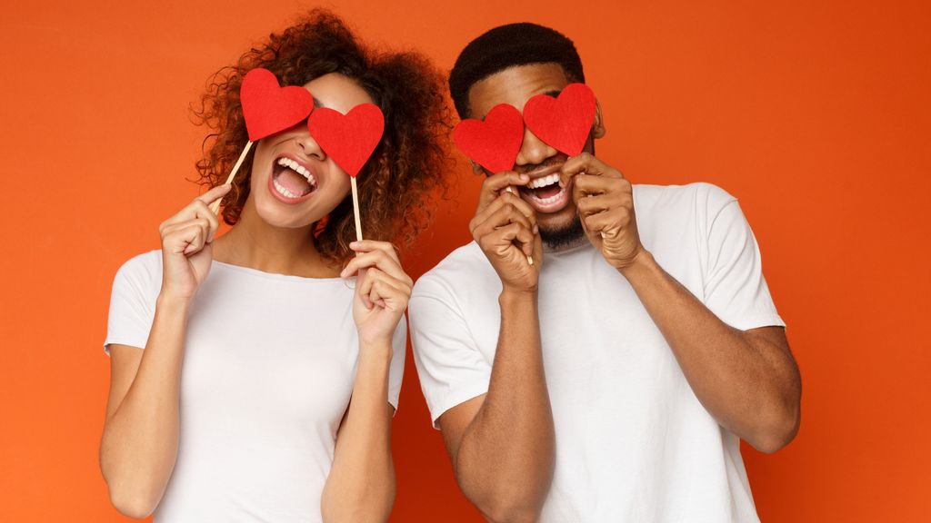 5 Hispanic Dating Sites & Application for Latin Songs